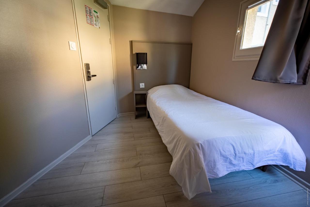 Hotel De La Gare Châteauroux Buitenkant foto