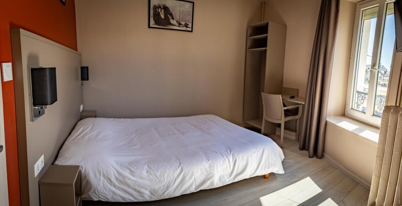 Hotel De La Gare Châteauroux Buitenkant foto